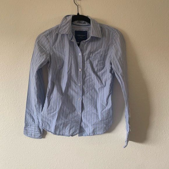 American Eagle Outfitters Light Blue Striped Shirt - Picture 1 of 3